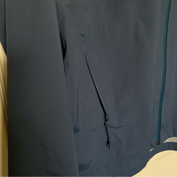 The North Face West Basin DryVent Jacket - Picture 3 of 9